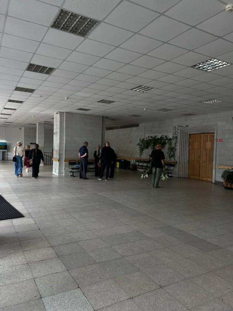Холл крематория